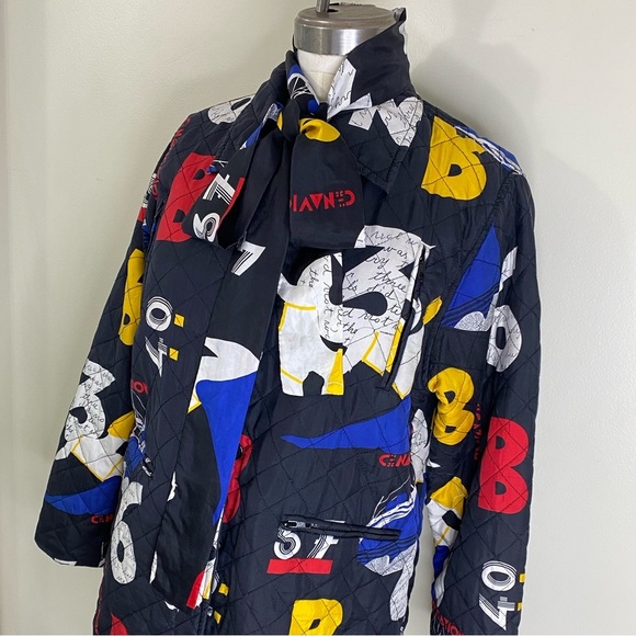 VINTAGE 100% SILK QUILTED PATTERNED NAUTICAL BUTTON UP JACKET WITH MATCHING SASH - Picture 17 of 17